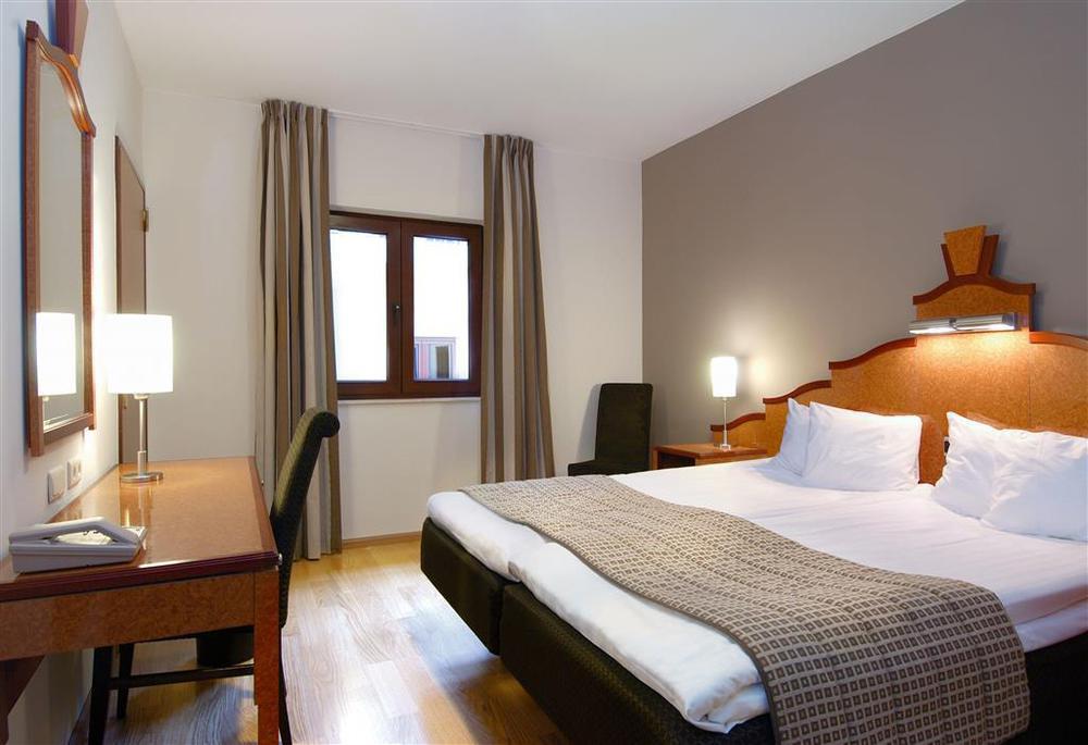 Hubert Grand Place Hotel