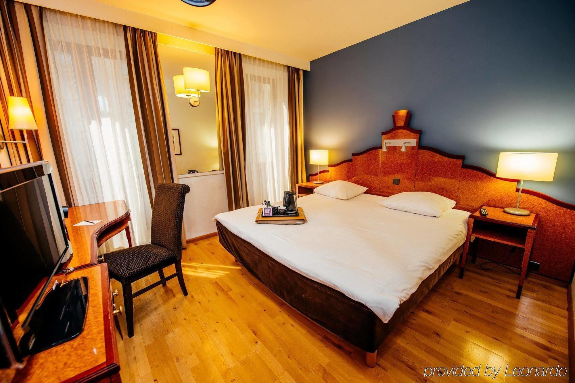Numa Royal Galleries Aparthotel